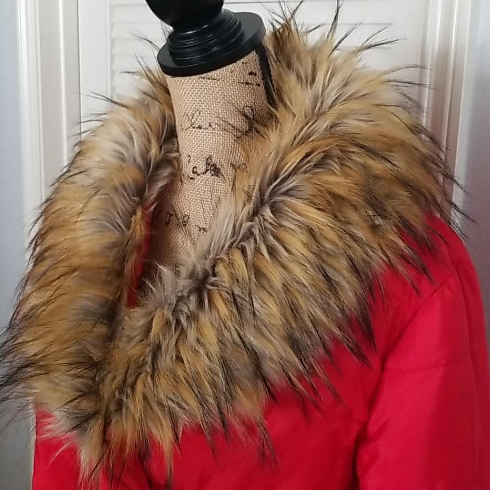 Fall/ Winter Red Puffer Jacket - image 4